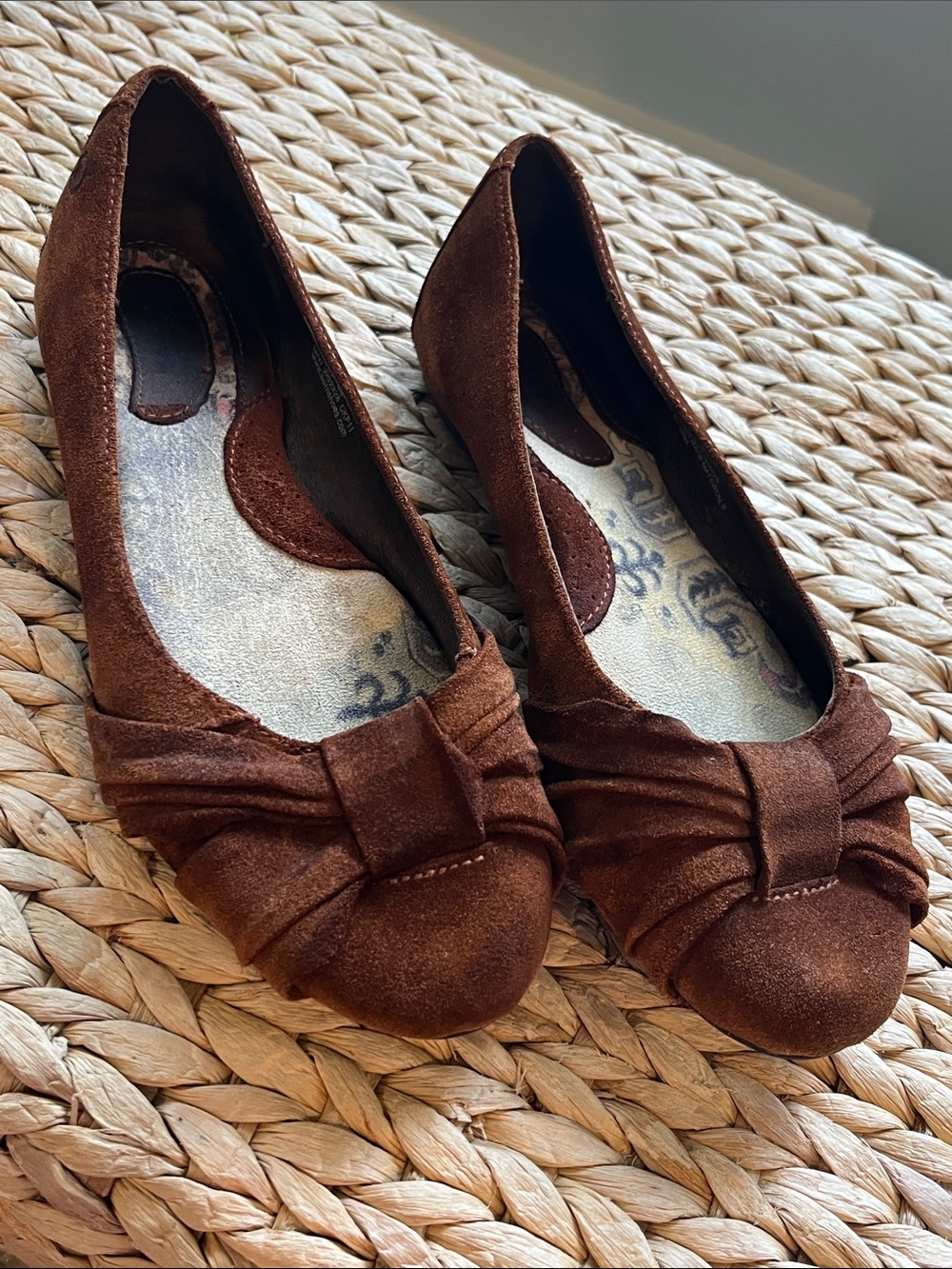9 suede ballet flats Born